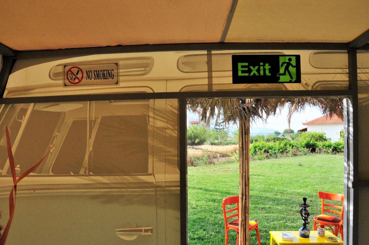 فيلا Cornelia Hippie Magic Bus كيساموس المظهر الخارجي الصورة